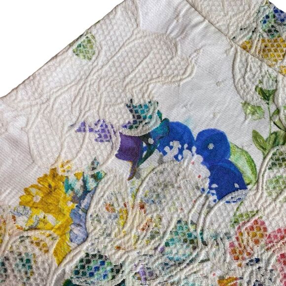 Anthropologie Elevenses Calalonia Short Size 4 Floral Lace Appliqué Button Close - Picture 4 of 11